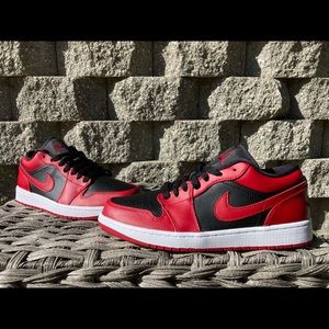 Jordan 1 low reverse bred brand new with receipt